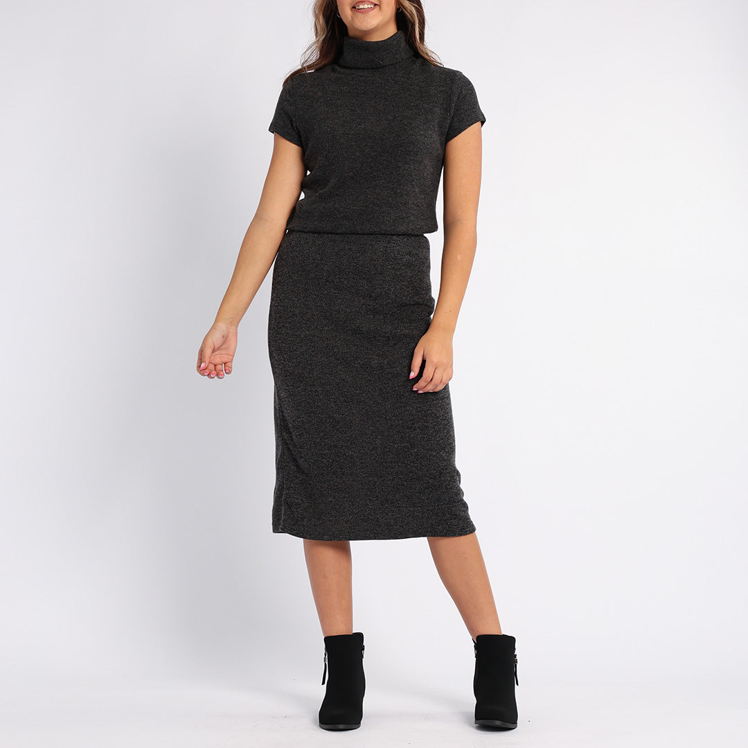 ALORA LADIES BLACK TOP
