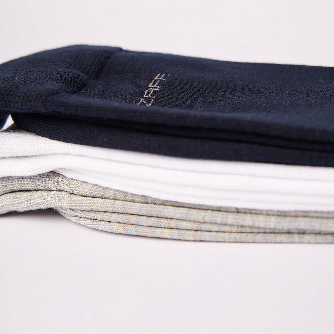 3 Pack Long Socks.Z Icon Jacquard Branding