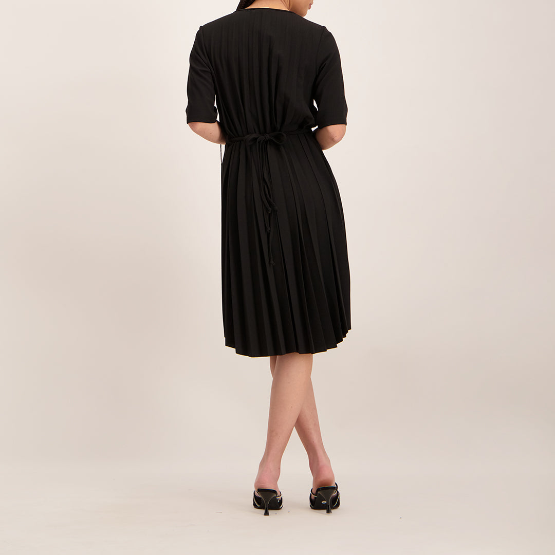 Black Pleated Dress - Fashion Fusion