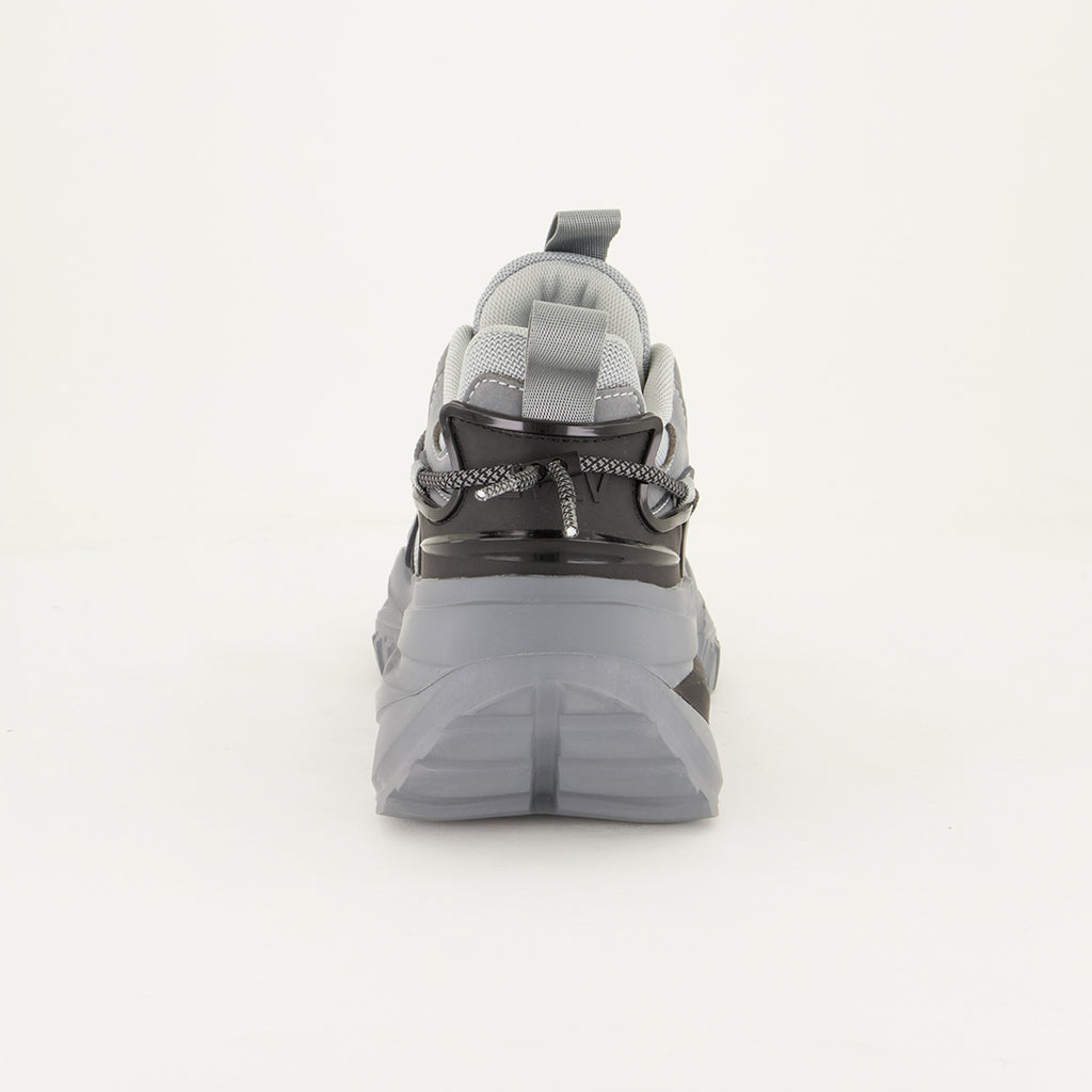 Chunky Sneaker.Lace Detail. - Fashion Fusion 799.99 Fashion Fusion