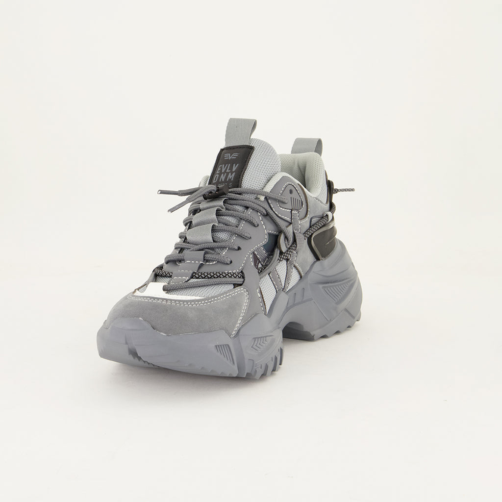 Chunky Sneaker.Lace Detail. - Fashion Fusion 799.99 Fashion Fusion