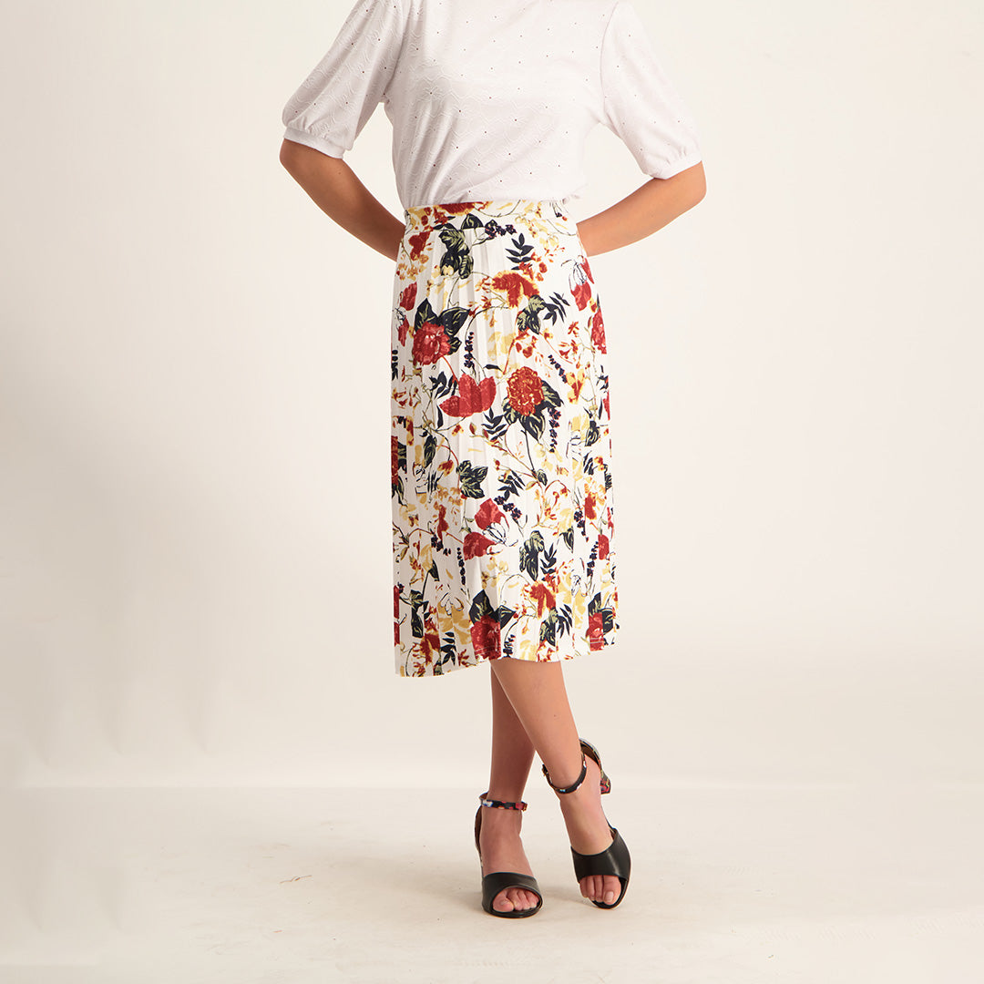White/Navy/Red Floral Pleated Skirt
