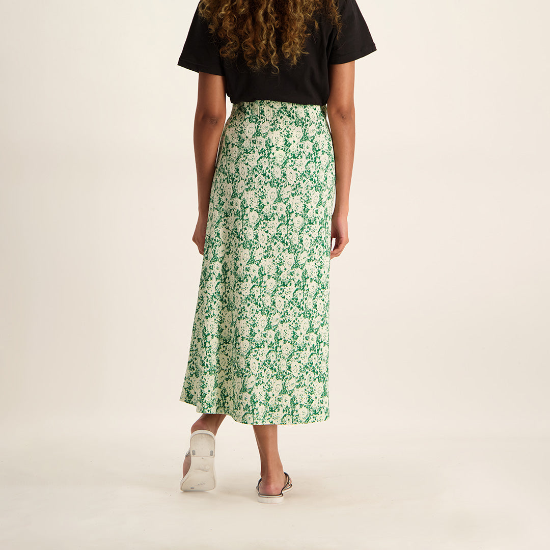 Ladies cream/green  printed skirt