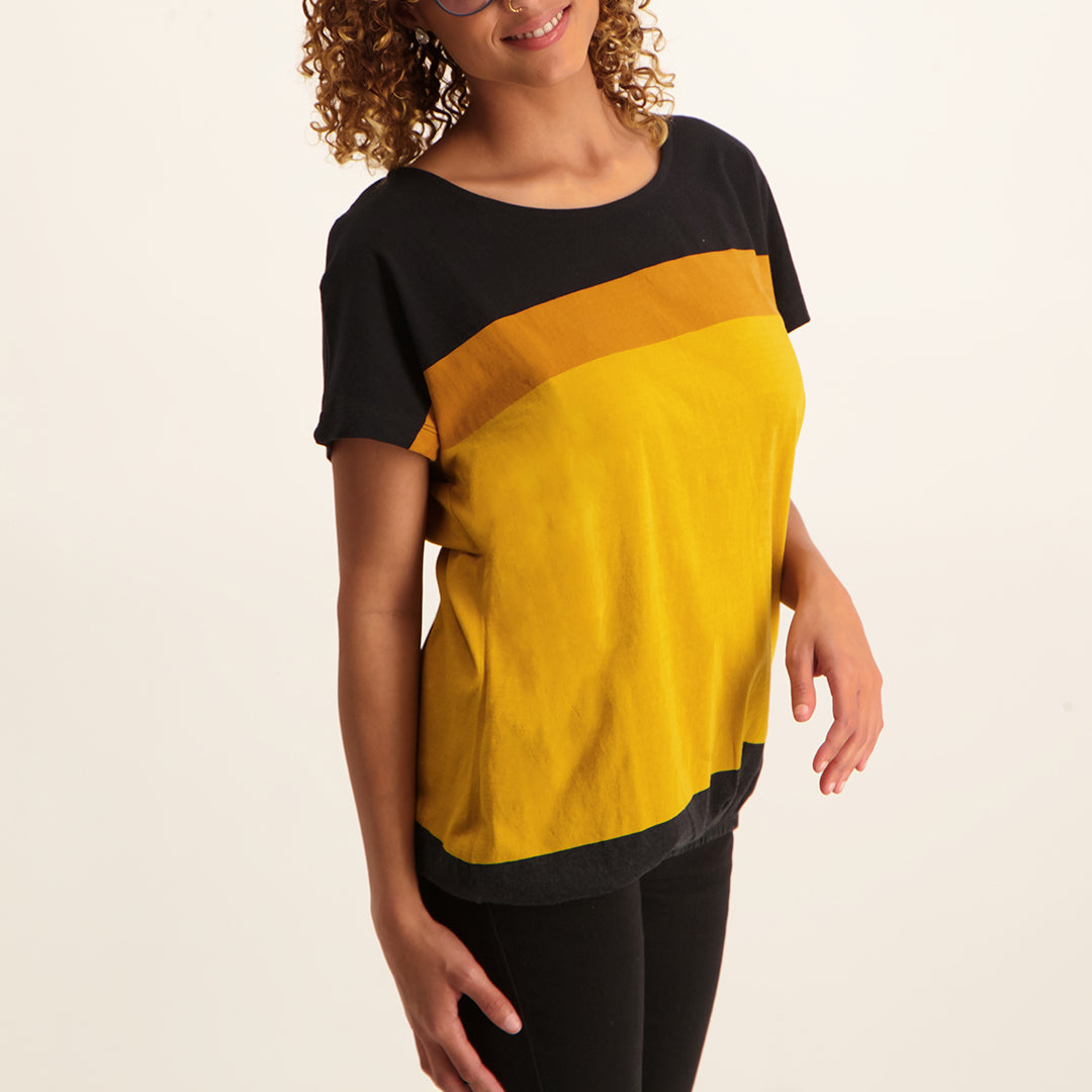 Mustard/black short sleeve top