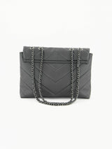 Chevron Quilt Flap Bag.Chain And Pu Strap.