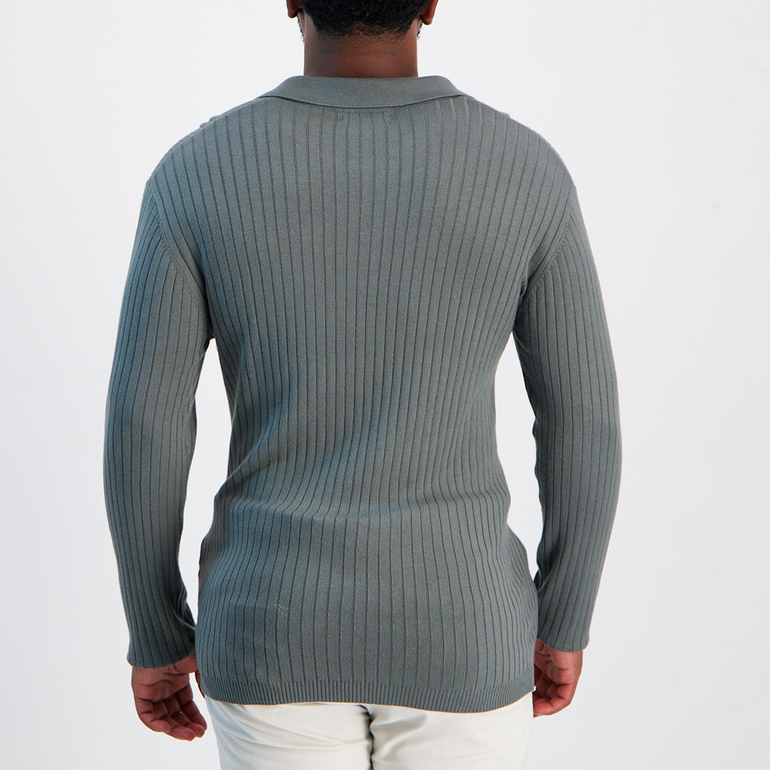 GOLFER