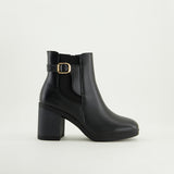 Block Heel Square Boot.Elastic Detail.