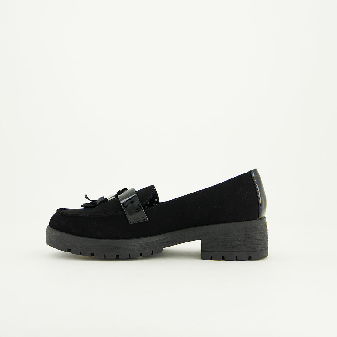 Velvet Loafer.Patent Strap.Taseel Detail.
