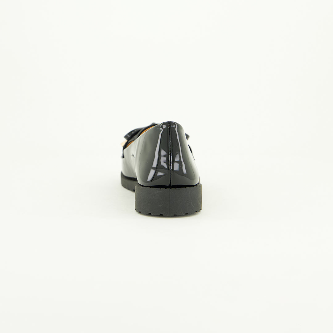 Patent Comfort Loafer.Patent Bow Detail.