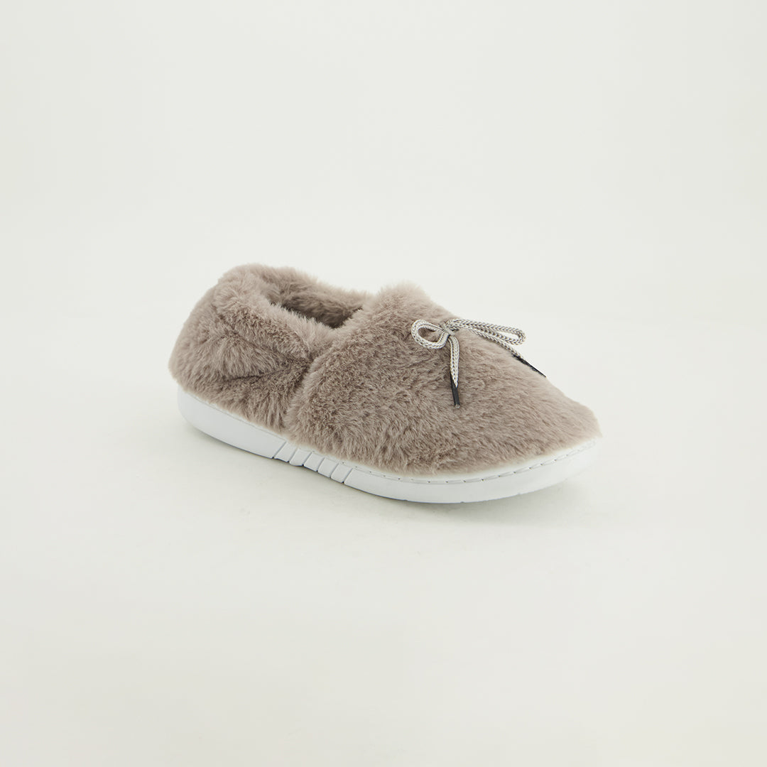 Fur Closed Toe And Back Bedroom Slipper.Tie Up Detail.