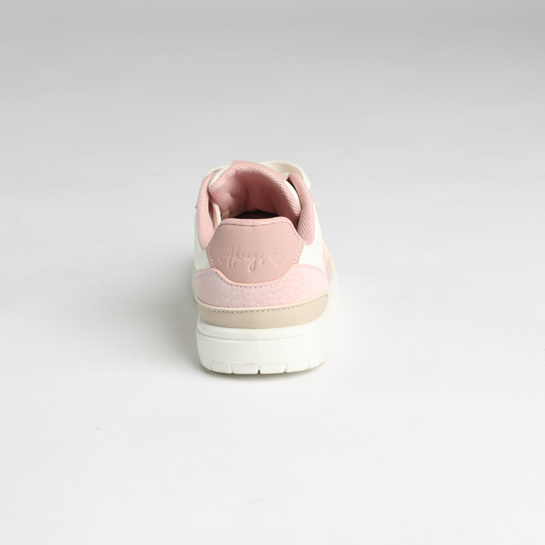 Court Sneaker