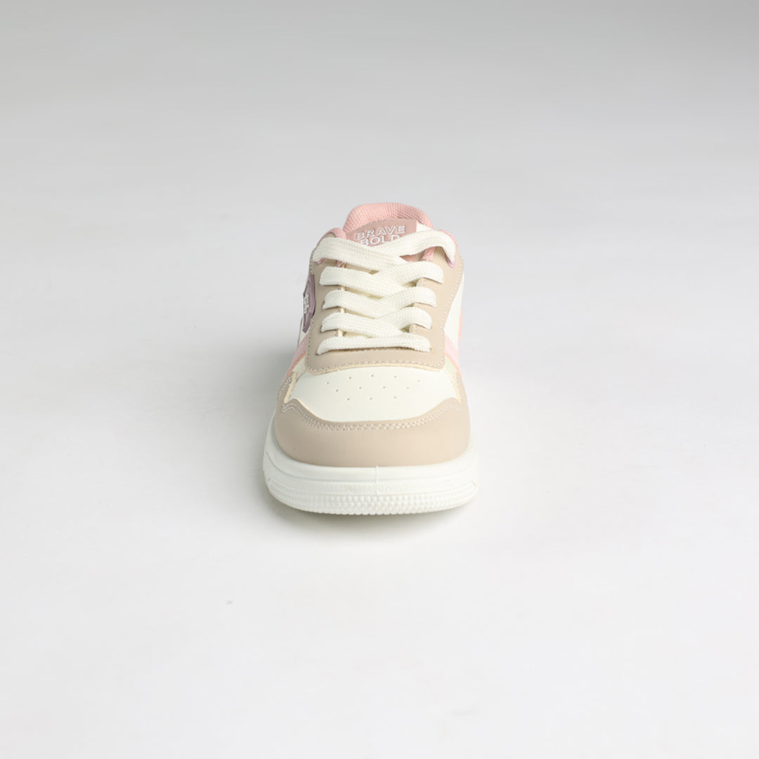 Court Sneaker