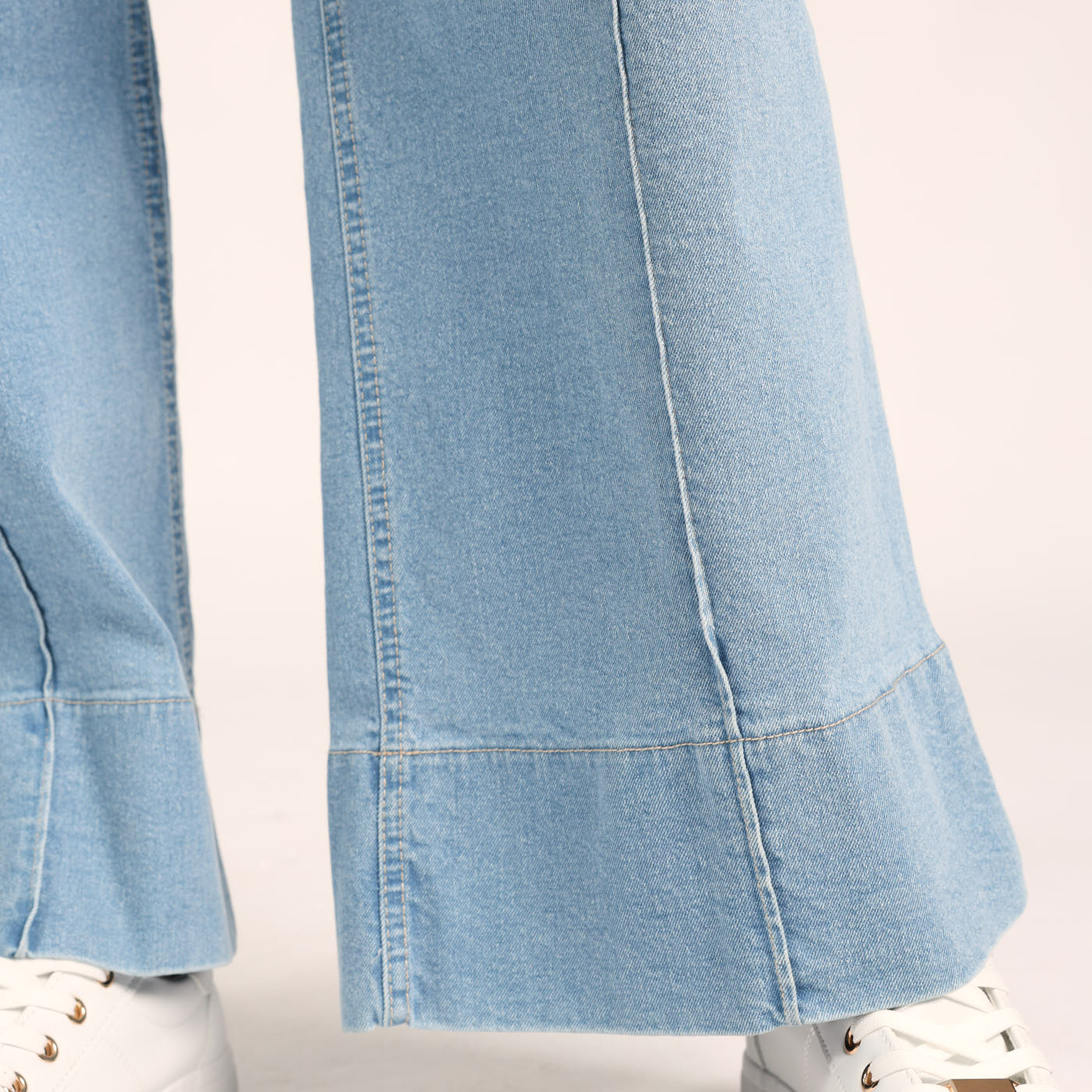 LADIES DENIM JEAN
