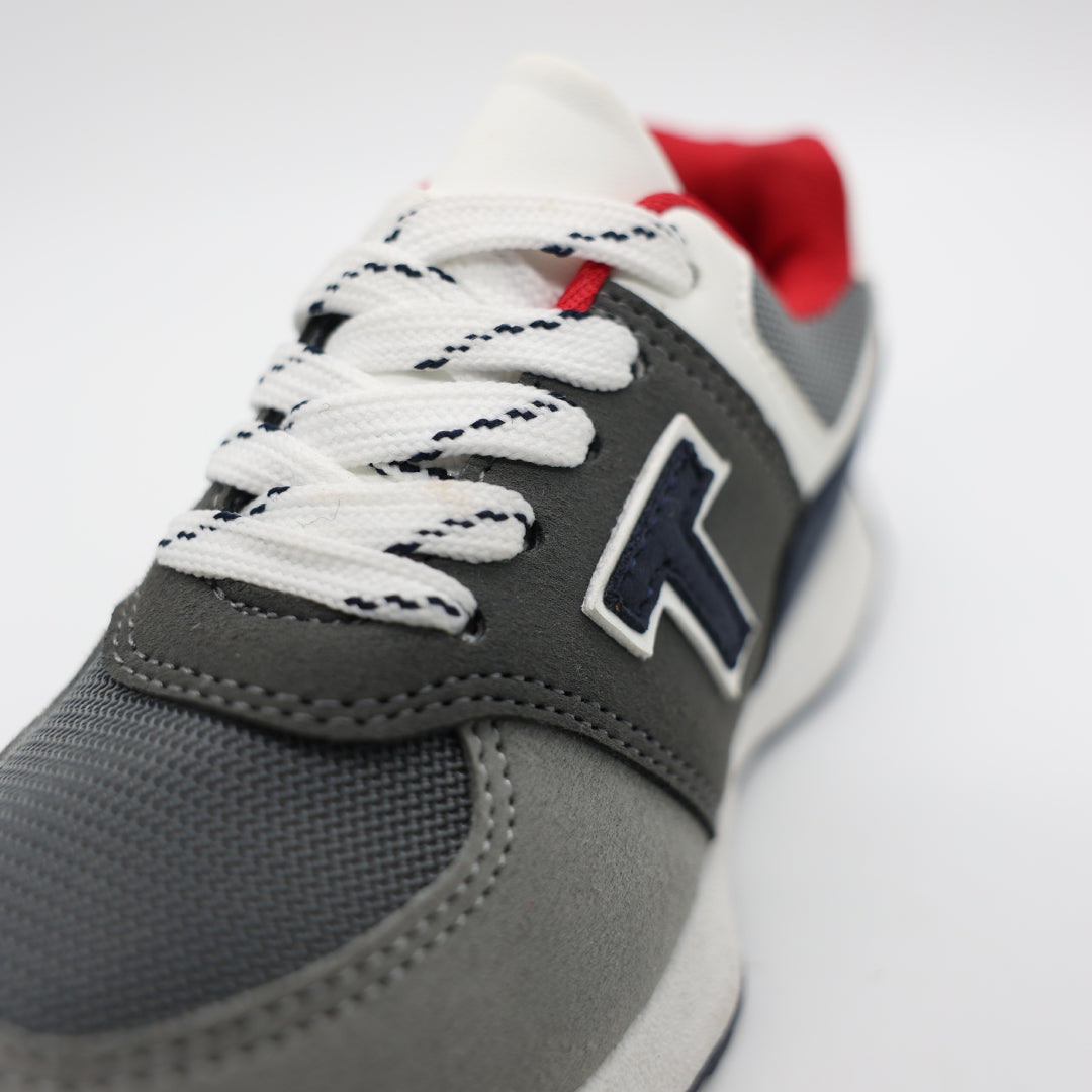 Sneaker.Wrapped Outsole.