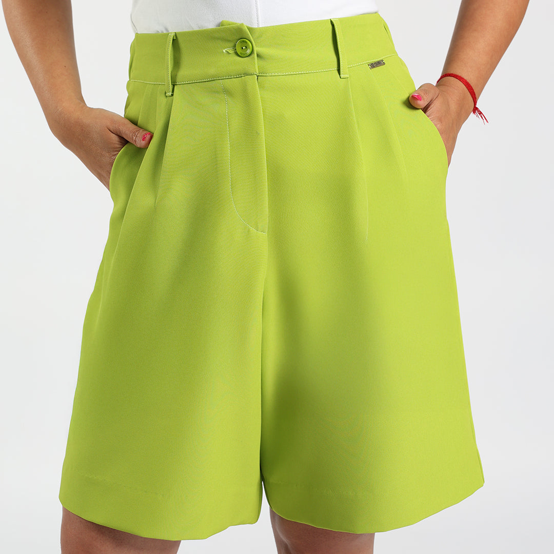 Lime Pleat Short