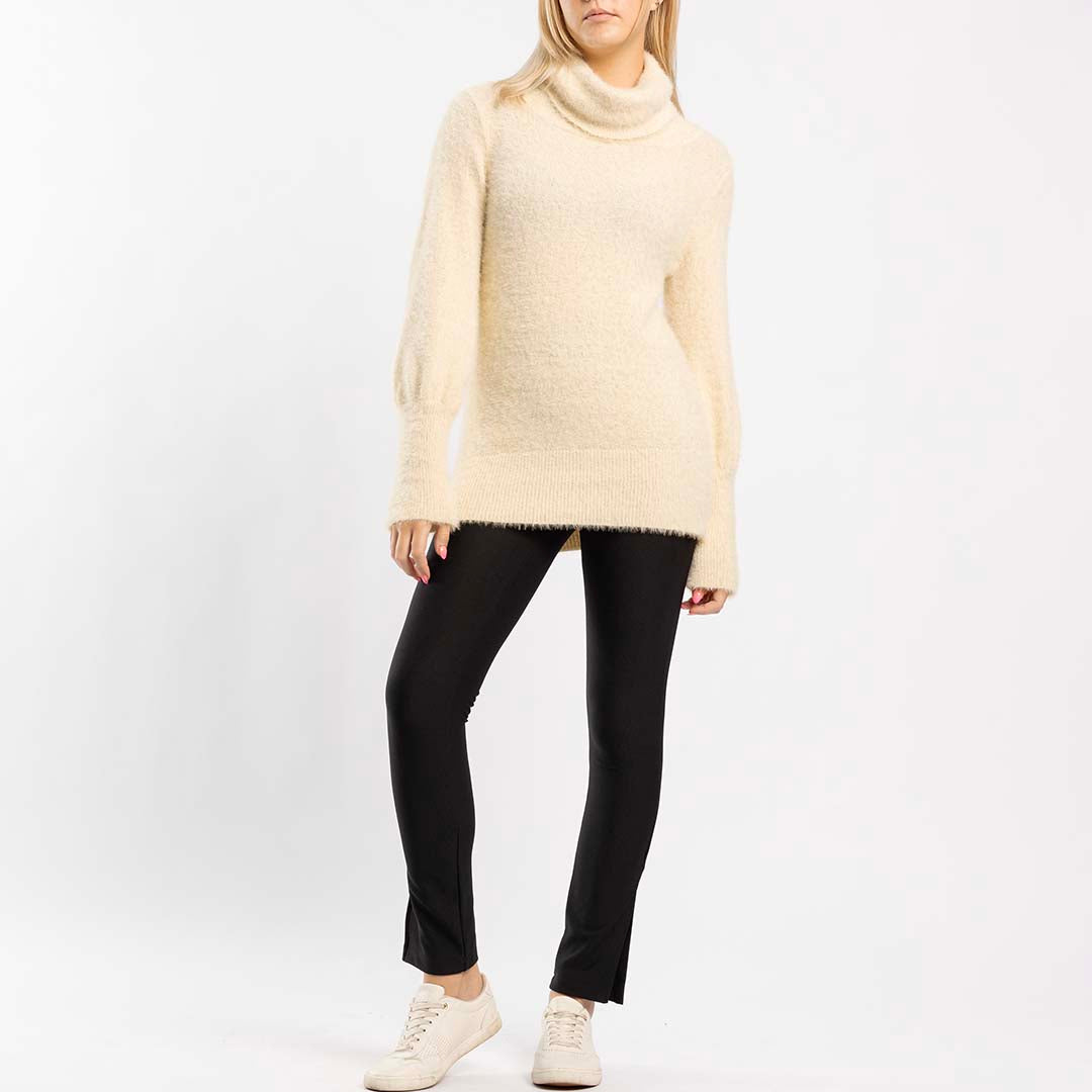 CREAM FUR POLO NECK JERSEY