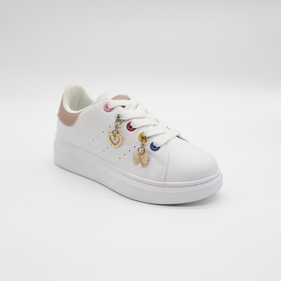 Charmed Sneaker.Multi Eyelet.