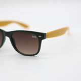 Sunglasses With Dk Choc Gradient Lens.