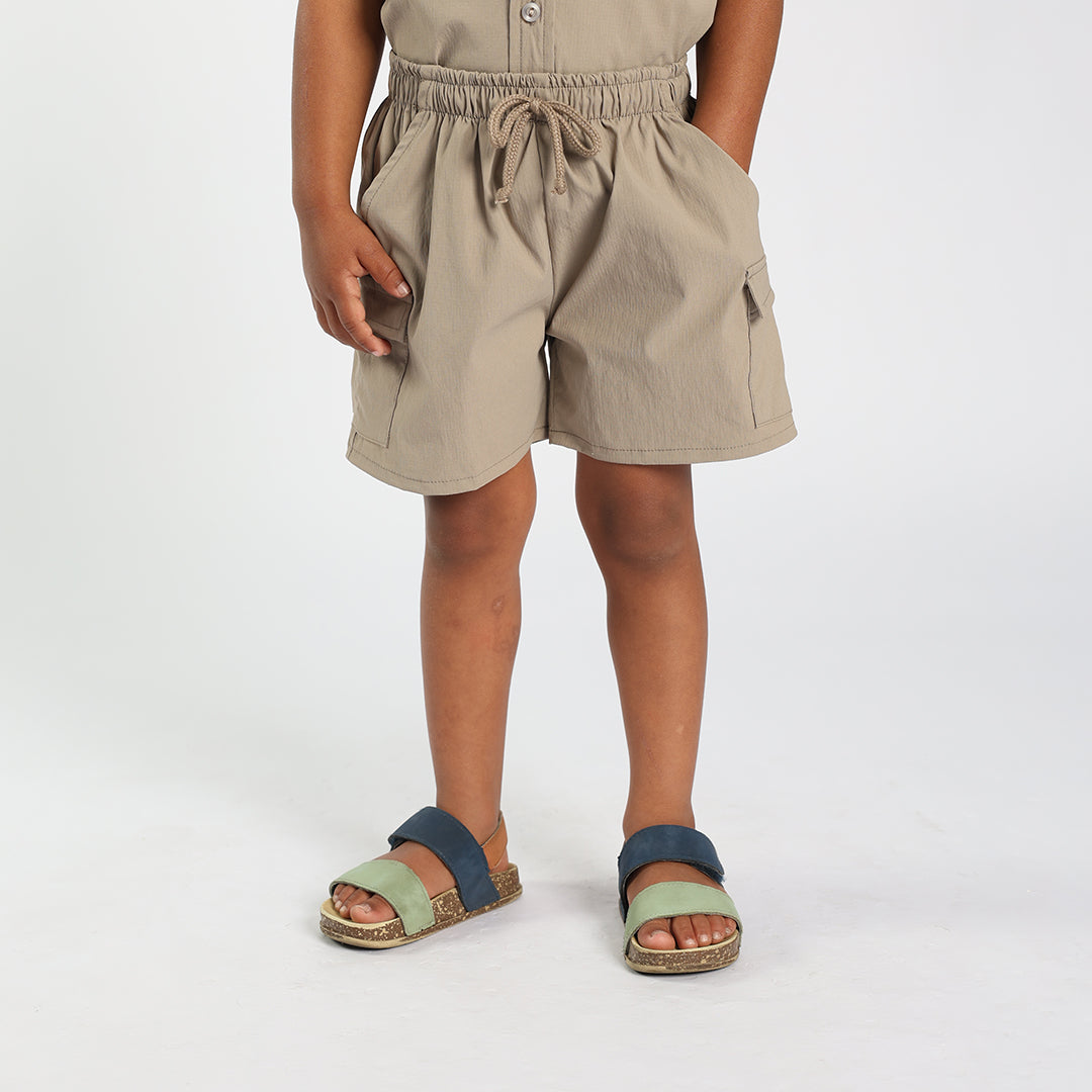 PRE-BOYS MODA TAUPE TASLON CARGO SHORTS