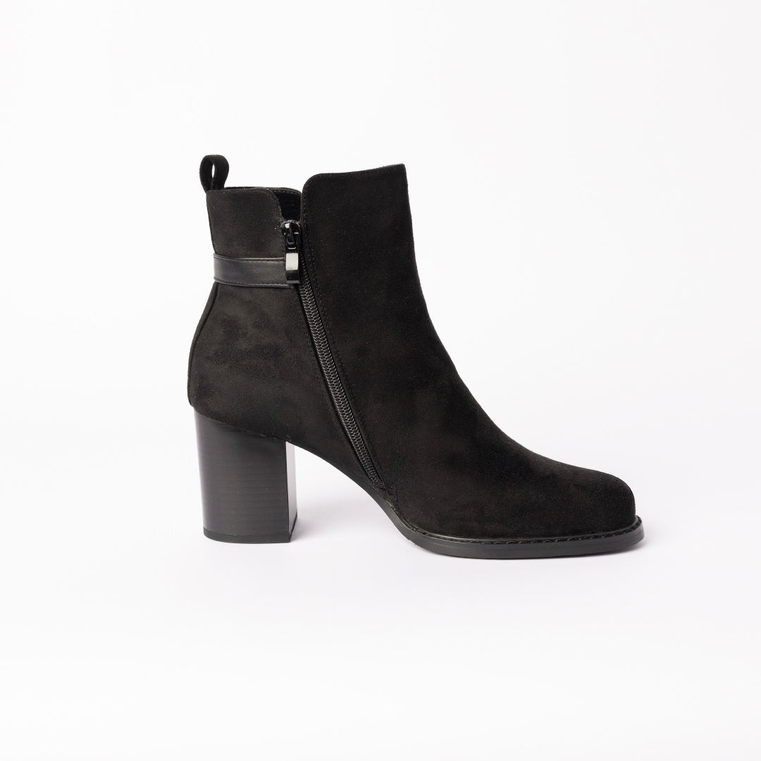BLACK SUEDE CHELSEA BOOT