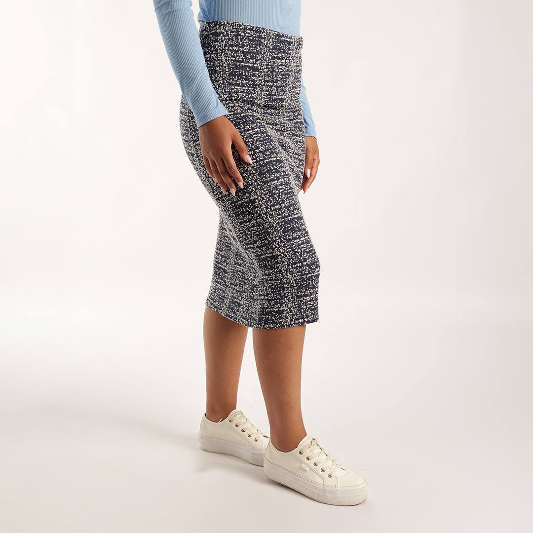 NAVY/WHITE SKIRT