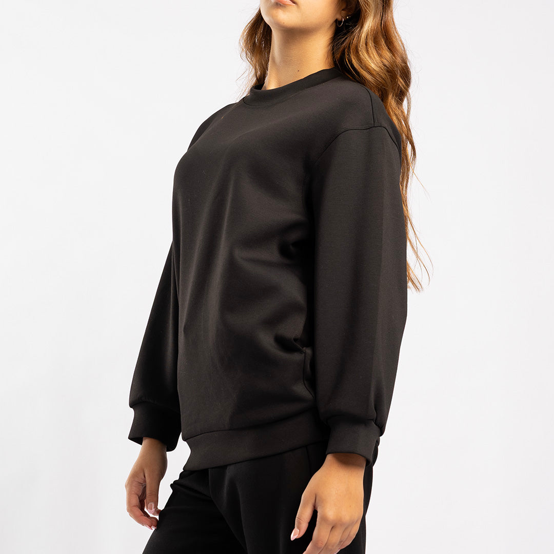 BLACK LONG SLEEVE SWEATER
