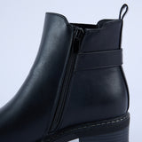 Ankle Boot.Gusset And O Ring Detail.
