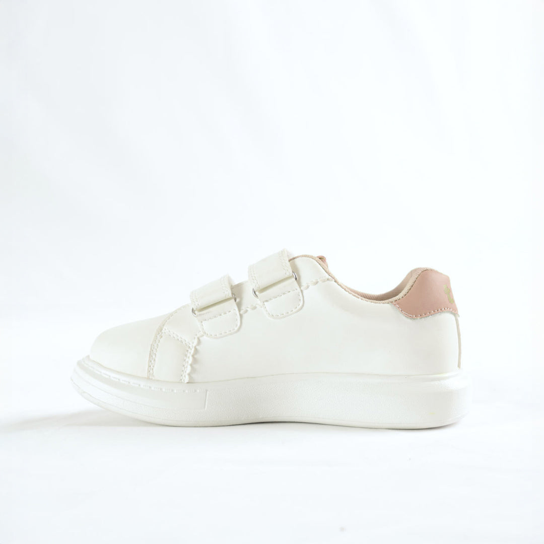 Velcro Sneaker.Floral Printed Detail.