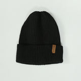 BLACK JACUARD RIBBED BEANIE