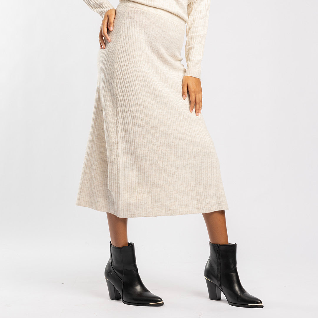 LADIES CREAM SKIRT