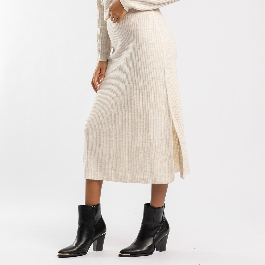 LADIES CREAM SKIRT
