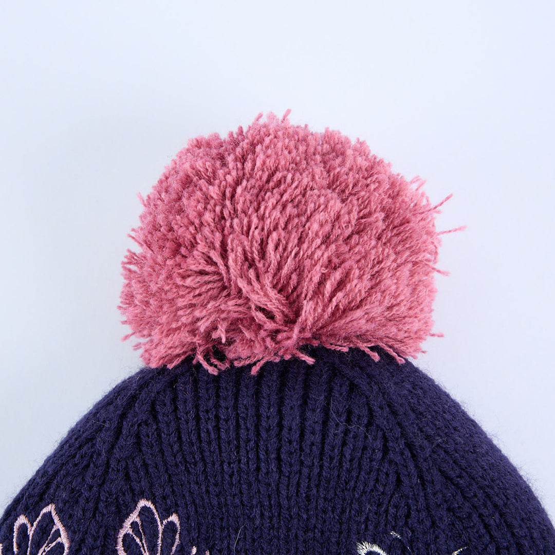 Floral Embroidery Beanie And Glove Set.
