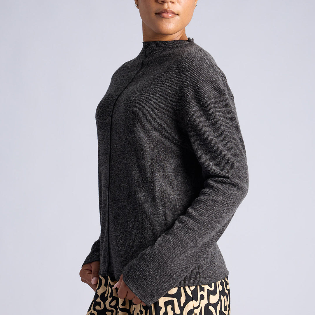 ALORA LADIES BLACK TOP