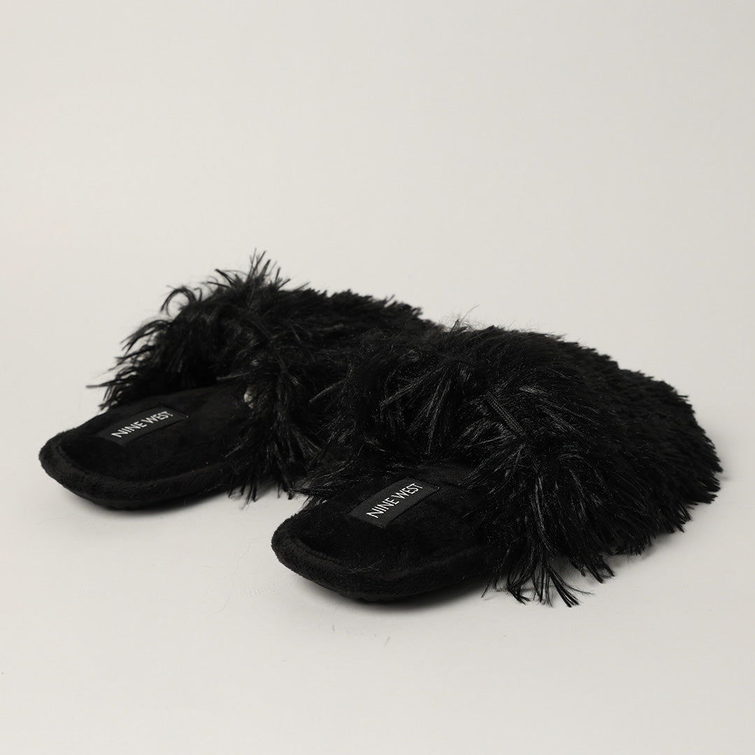 LADIES BLACK SLIPPER