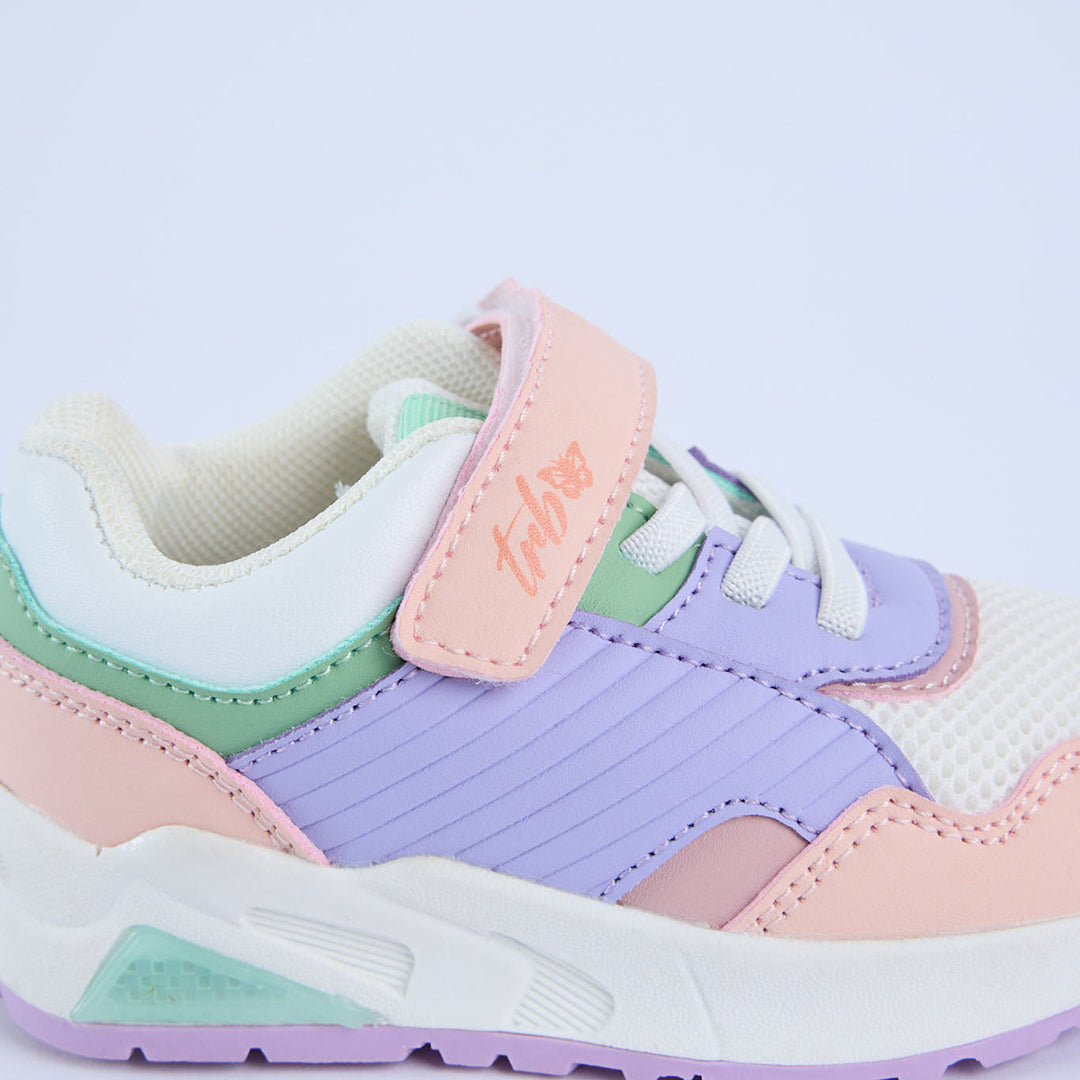 Velcro Trainer Sneaker.