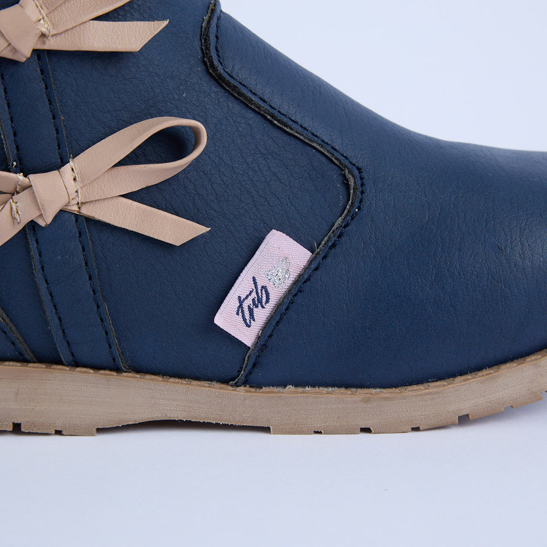 Long Fur Boot.Bow Detail.