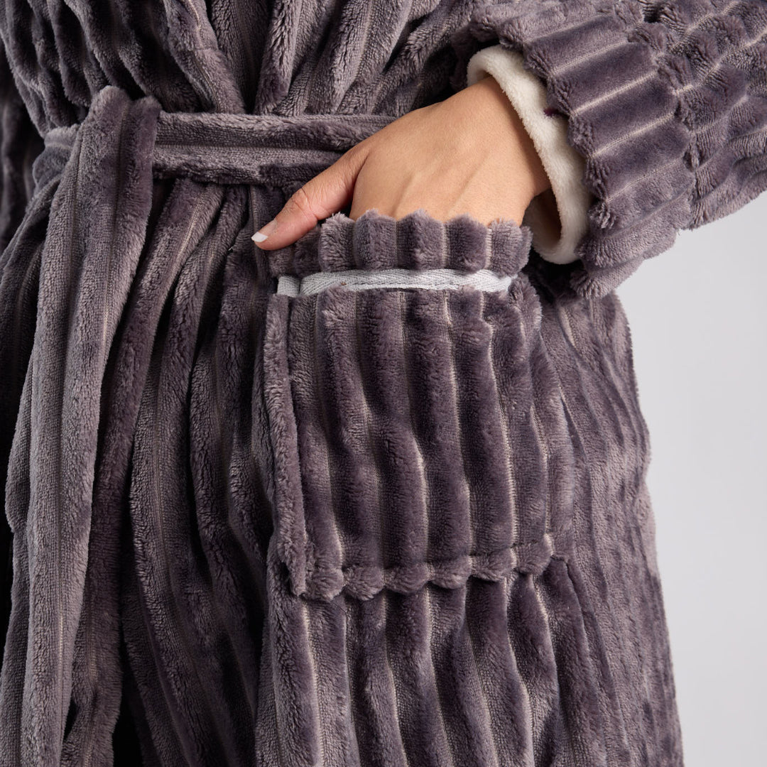LADIES LQD GRAPE JACQAURD FLEECE GOWN