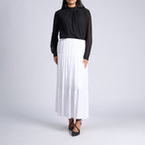 LADIES WHITE SKIRT