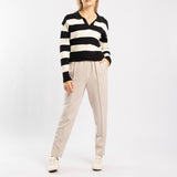 BLACK/WHITE LONG SLEEVE KNITTED TOP