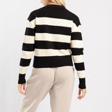 BLACK/WHITE LONG SLEEVE KNITTED TOP