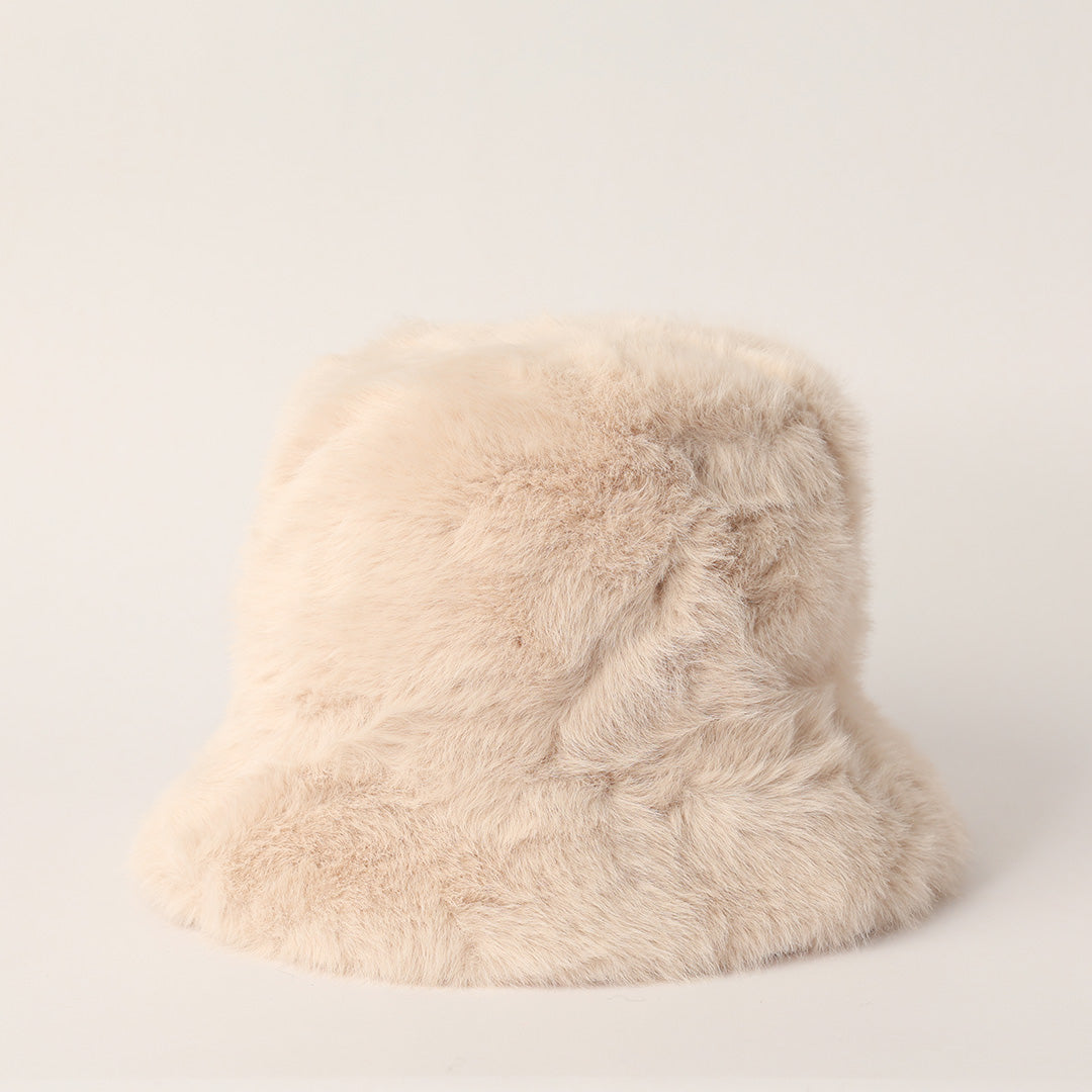 BEIGE FUR BUCKET HAT