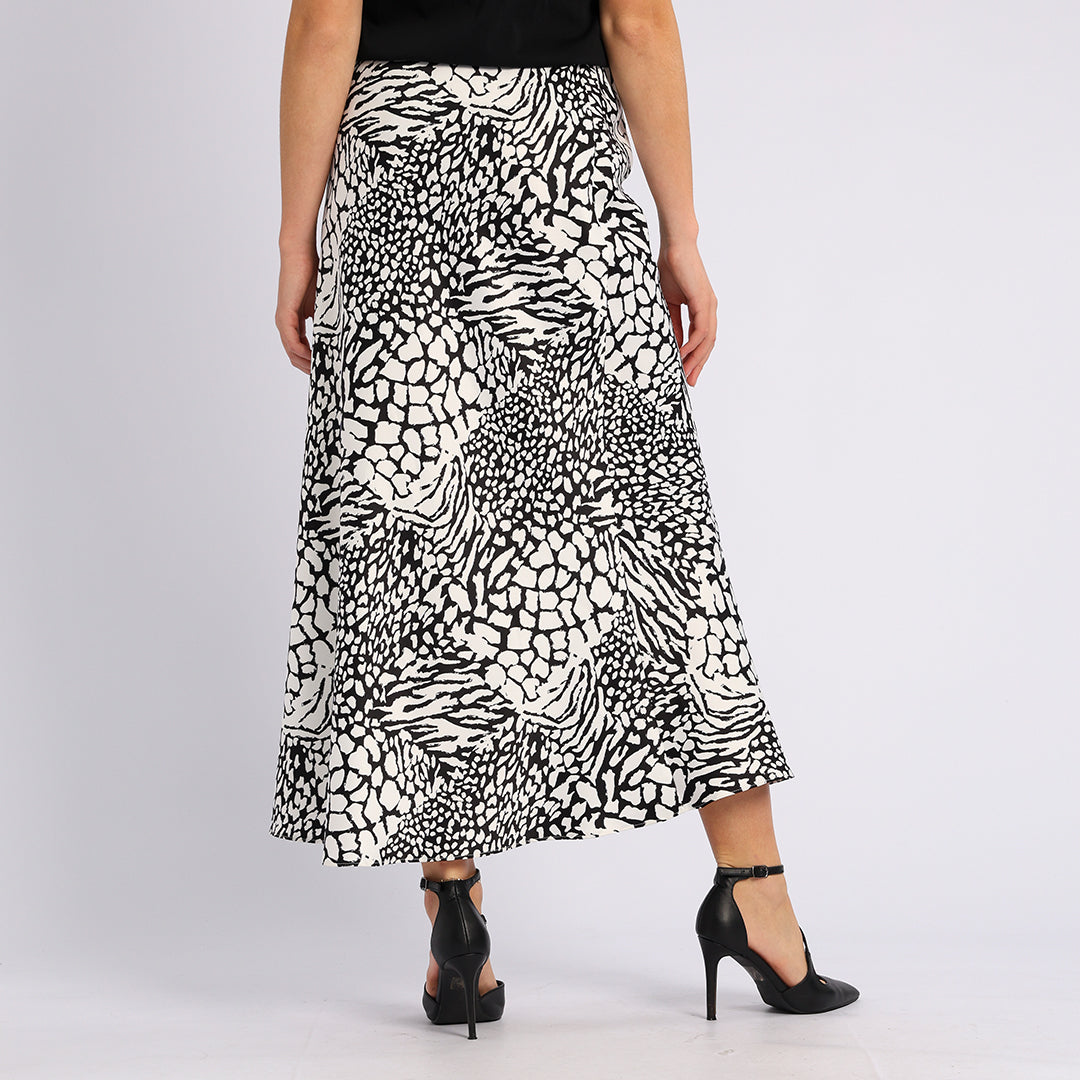 BLACK/WHITE SATIN SKIRT