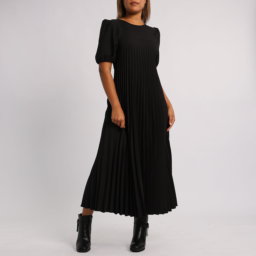 LADIES PLEATED S/S DRESS