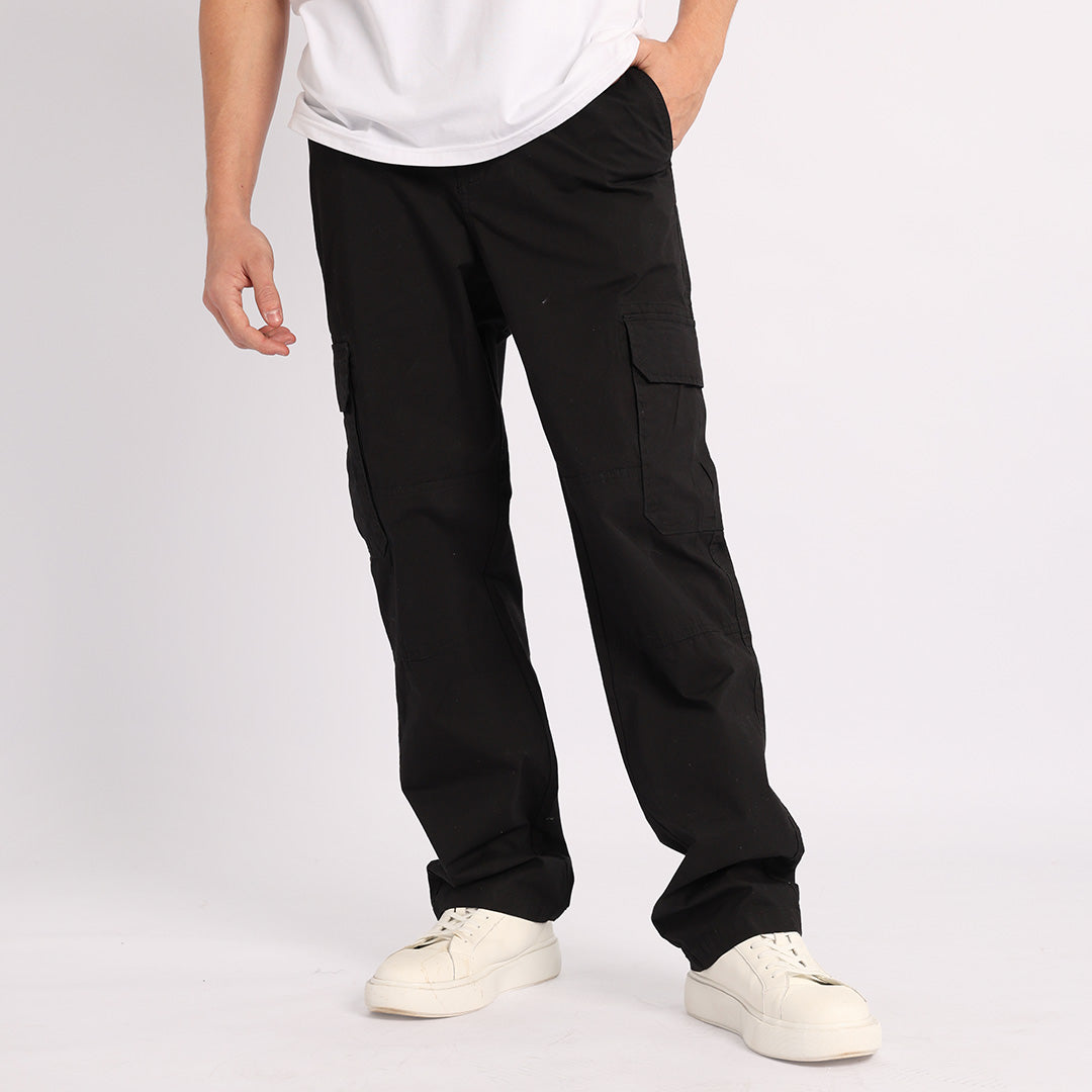 BLACK CARGO PANTS