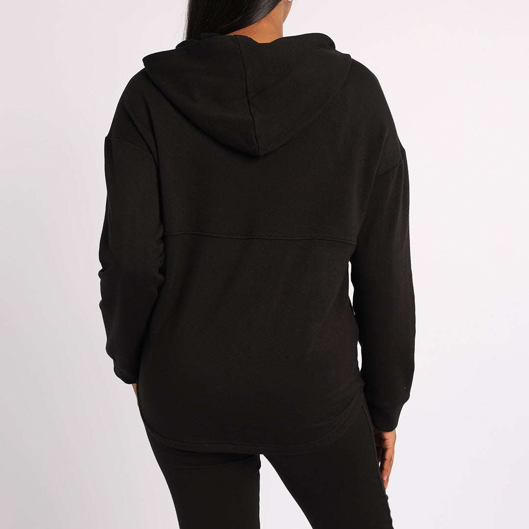 BLACK LONG SLEEVE SWEATER WITH KANGAROO POCKETS