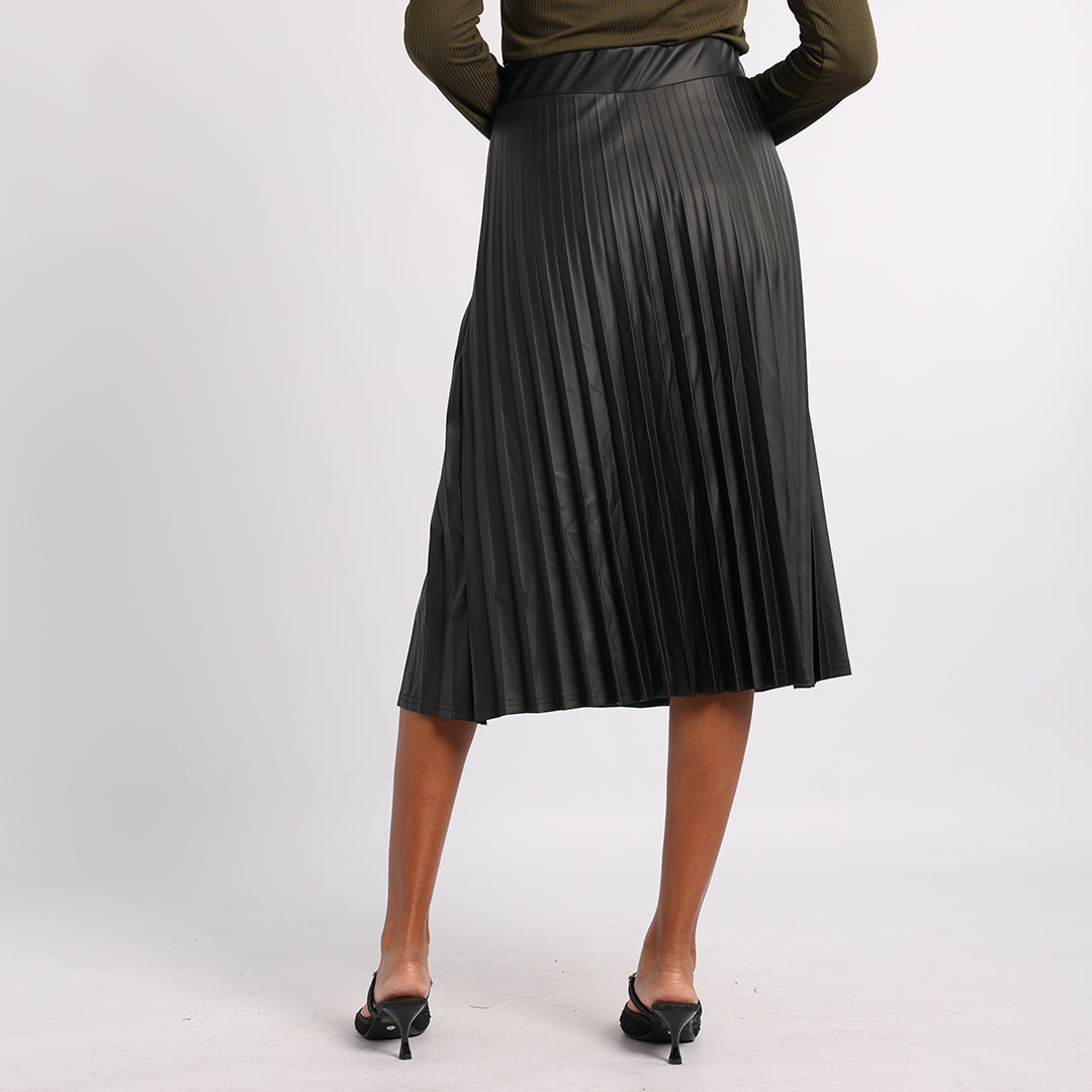BLACK PU PLEATED SKIRT