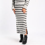 GREY/BLACK KNITTED SKIRT