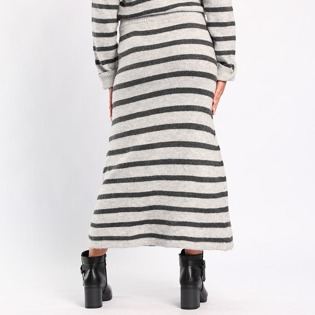 GREY/BLACK KNITTED SKIRT