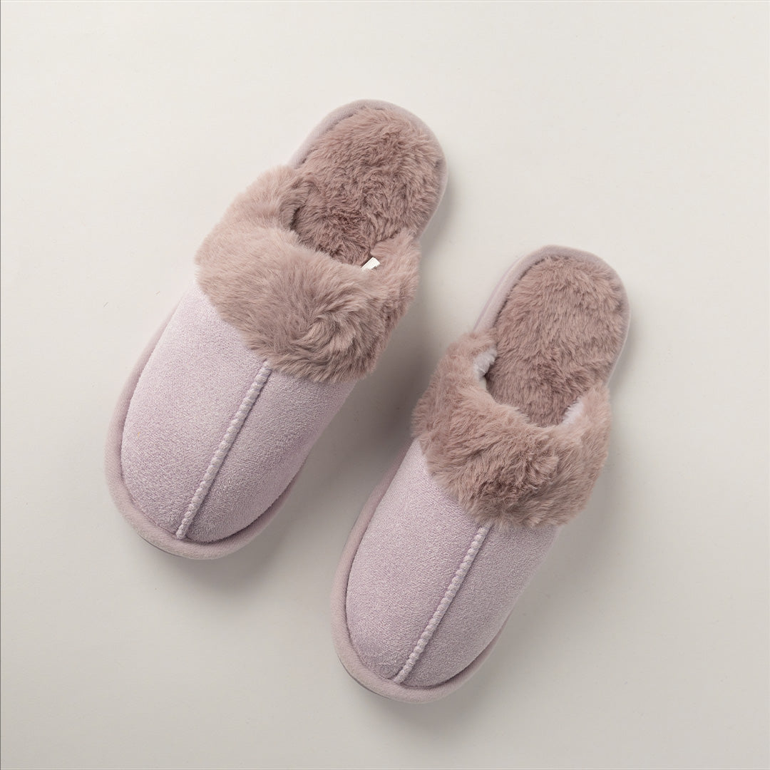 LADIES LILAC SLIPPER