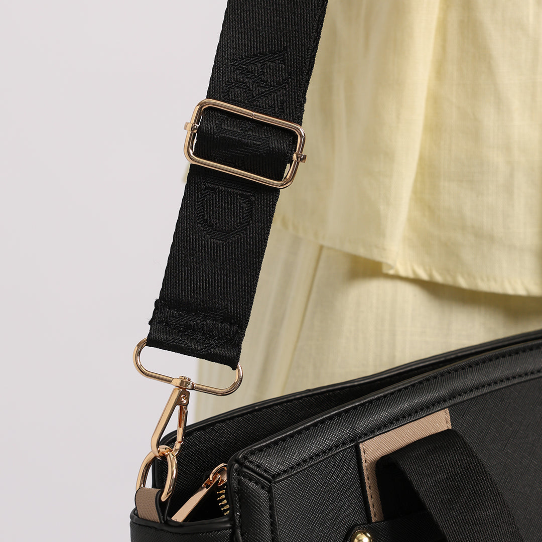 Ciarra Black Large Tote Bag.Aop Details.